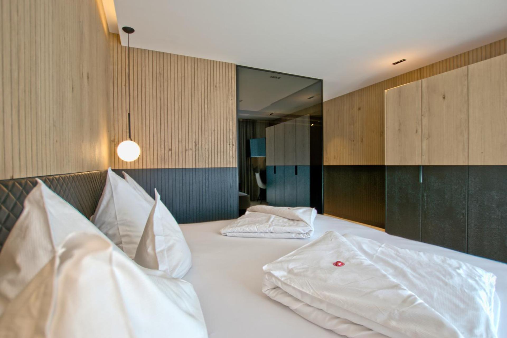 B&B Boutique Hotel Burgund Parcines Exterior photo