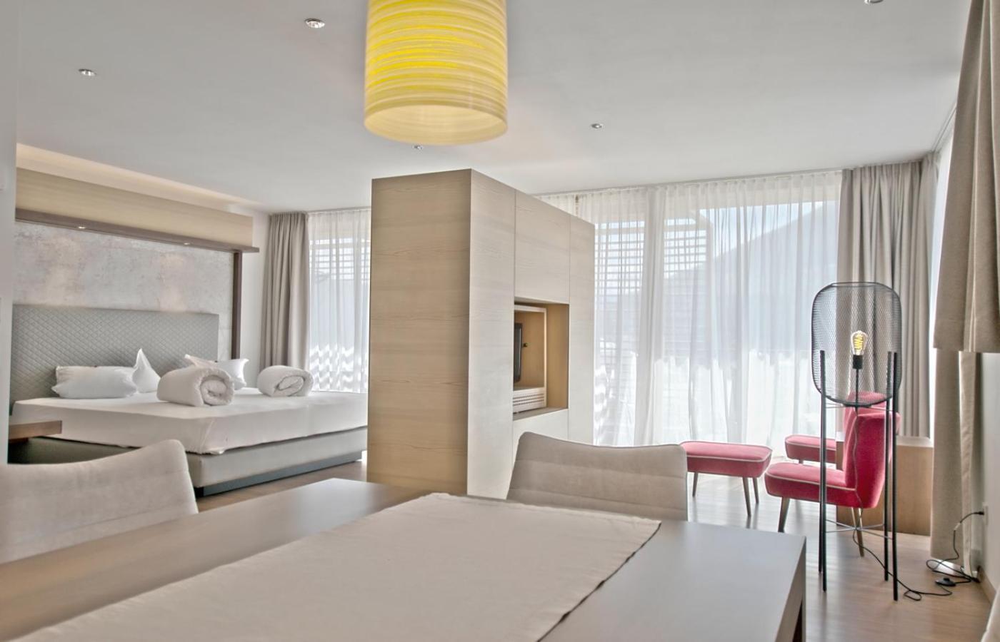 B&B Boutique Hotel Burgund Parcines Exterior photo